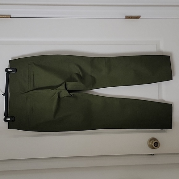Old Navy, Size 8 High Rise Skinny WOW Pant, "In the Weeds" Color, Excellent Cond - Picture 3 of 14